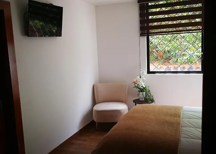 Chapelet Hostal